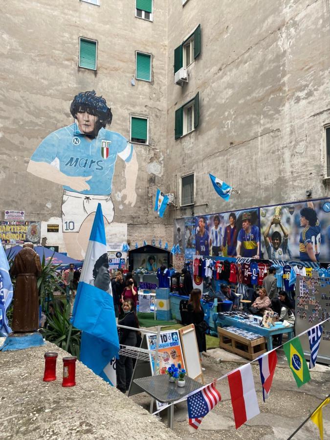 Geman Flat - 1 Min Maradona Mural Neapel Exteriör bild